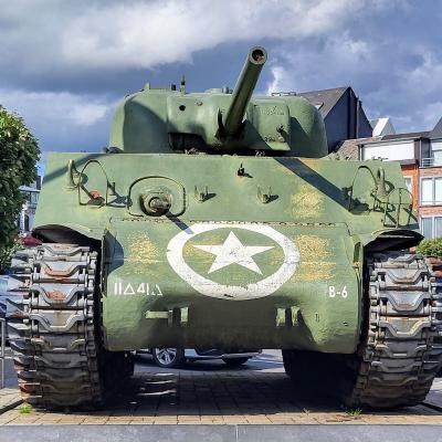 belgie/bastogne/m4-sherman-tank