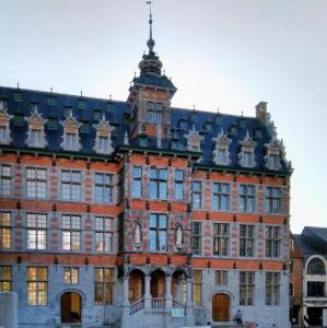belgie/hal/oud-stadhuis