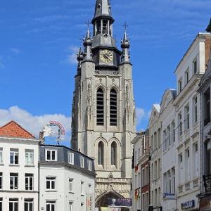 belgie/kortrijk/sint-maarrtkenskerk