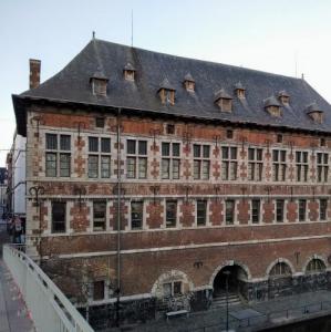 belgie/namur/halle-al-chair-musee-archeologique