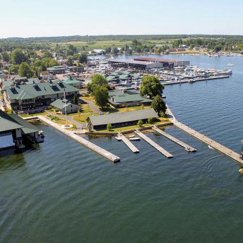 canada/thousand-islands/antique-boat-museum