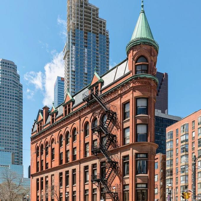 canada/toronto/gooderham-building-flatiron-building