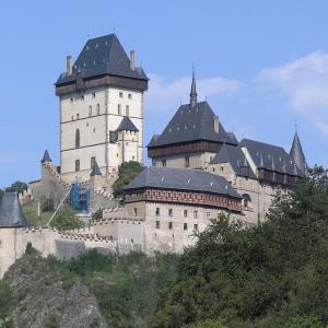 cesko/castle-karlstejn