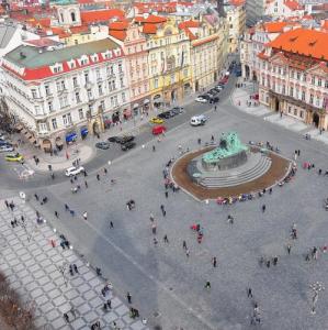 cesko/praha/staromestske-namesti