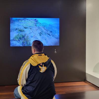 deutschland/karlsruhe/zentrum-fur-kunst-und-medien