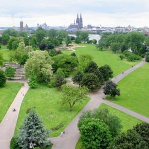 deutschland/koln/rheinpark