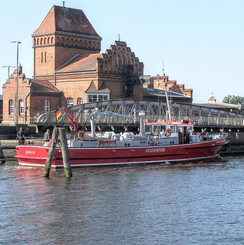 deutschland/lubeck/museumshafen