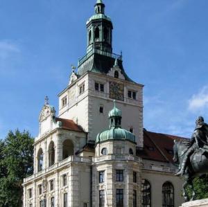 deutschland/munchen/bayerisches-nationalmuseum