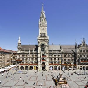 deutschland/munchen/marienplatz