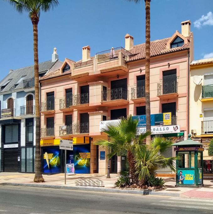 espana/alhaurin-de-la-torre/avenida-reyes-catolicos