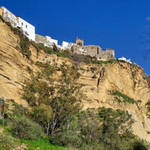 espana/arcos-de-la-frontera/panorama-oeste-desde-el-rio-guadalete