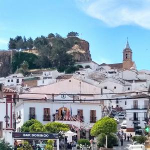 espana/ardales/plaza-de-san-isidro