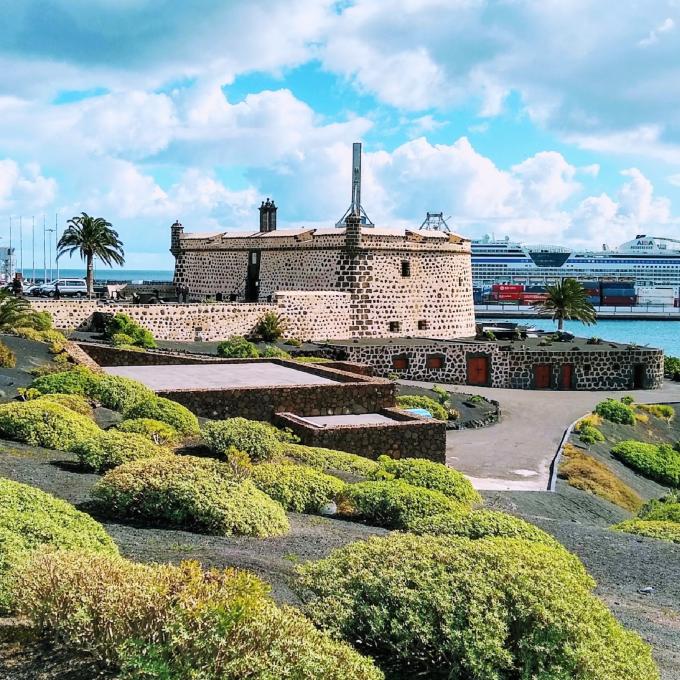 espana/arrecife/castillo-san-jose