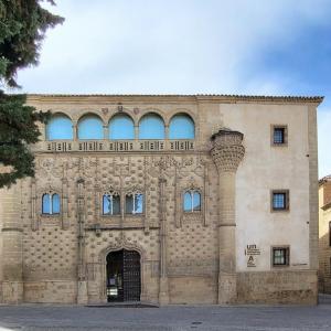 espana/baeza/palacio-de-jabalquinto