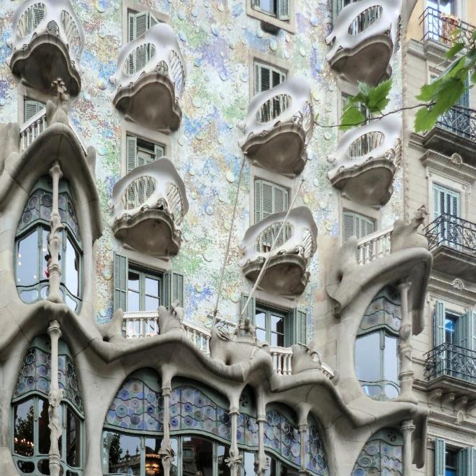 espana/barcelona/casa-batllo-casa-de-los-huesos