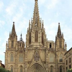 espana/barcelona/catedral-de-la-santa-creu-i-santa-eulalia