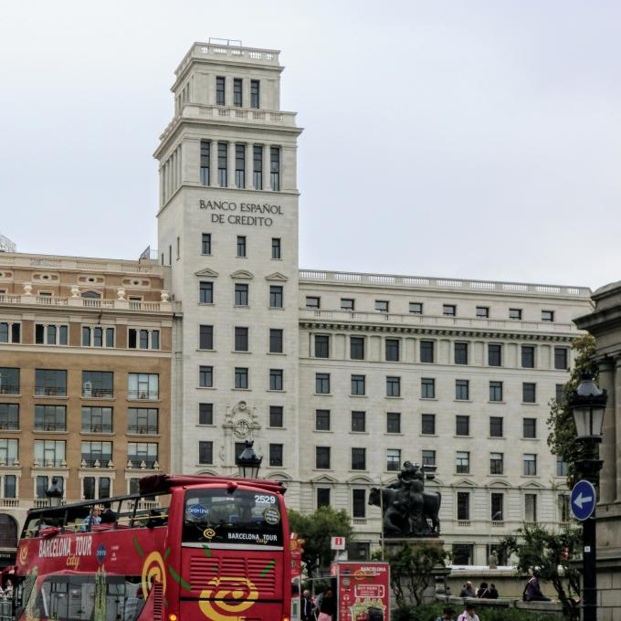 espana/barcelona/placa-de-catalunya