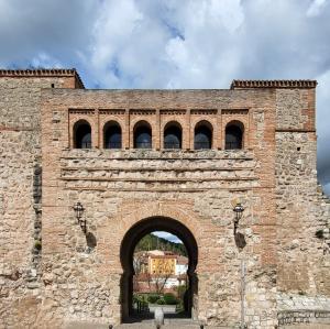 espana/burgos/arco-de-san-esteban