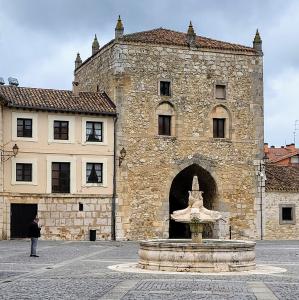 espana/burgos/monasterio-de-santa-maria-la-real-de-las-huelgas
