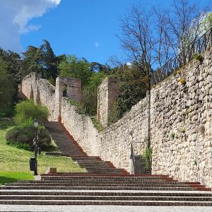espana/burgos/muralla
