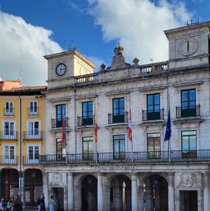 espana/burgos/plaza-mayor