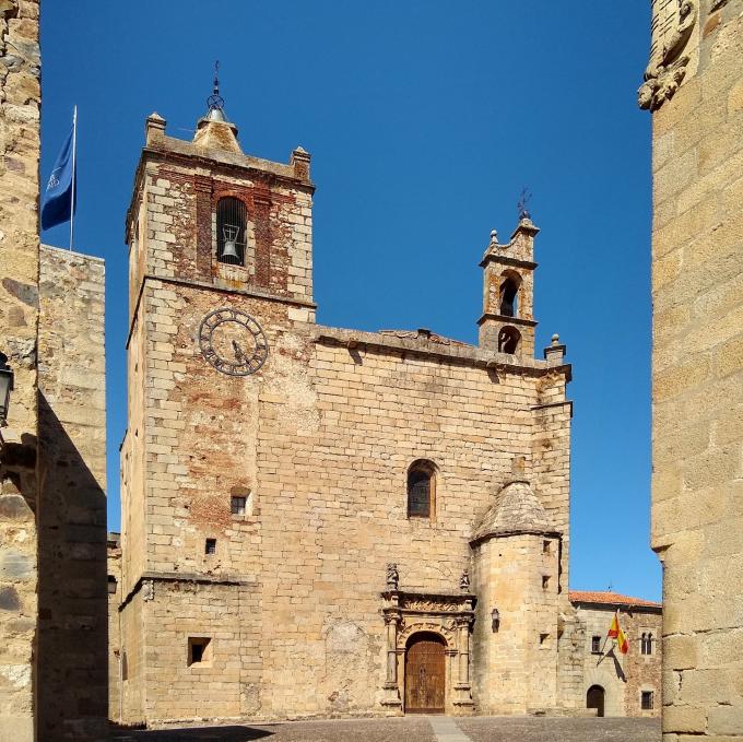 espana/caceres/iglesia-de-san-mateo