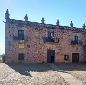 espana/caceres/museo-de-caceres-casa-de-las-veletas