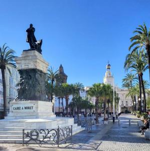 espana/cadiz/plaza-de-san-juan-de-dios