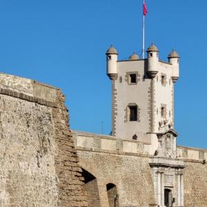 espana/cadiz/puerta-de-tierra-mirador