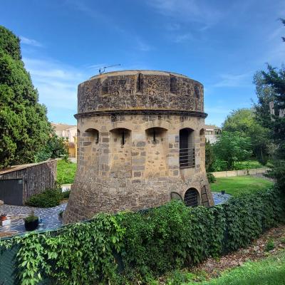 espana/castello-d-empuries/torre-dels-carlins