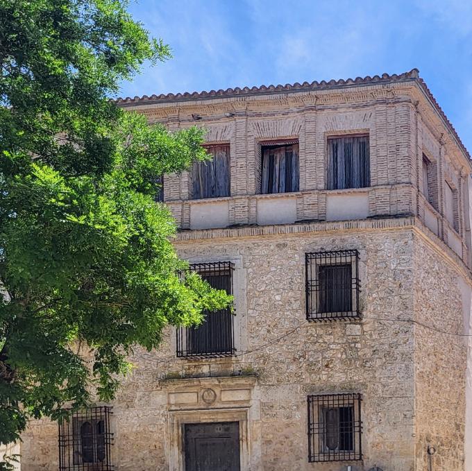 espana/chinchon/casa-de-la-cadena