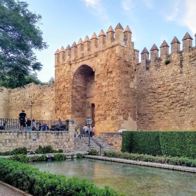 espana/cordoba/puerta-de-almodovar