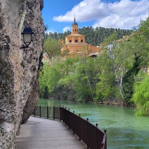 espana/cuenca/recorrido-2-a-la-orilla-del-agua