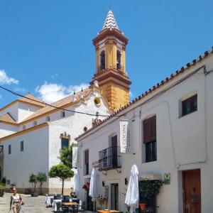 espana/estepona/iglesia-de-los-remedios