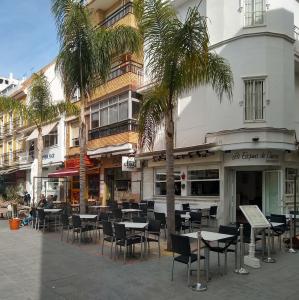 espana/fuengirola/plaza-de-los-chinorros