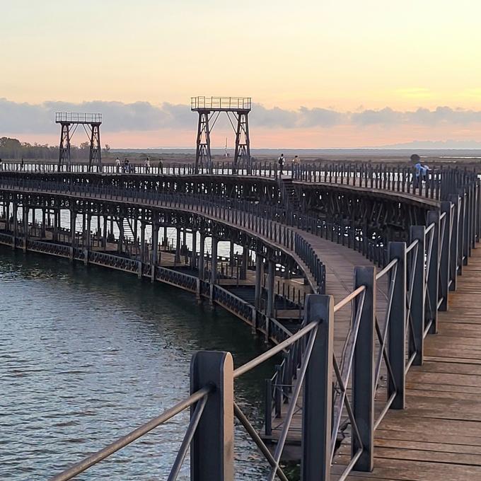 espana/huelva/muelle-del-tinto