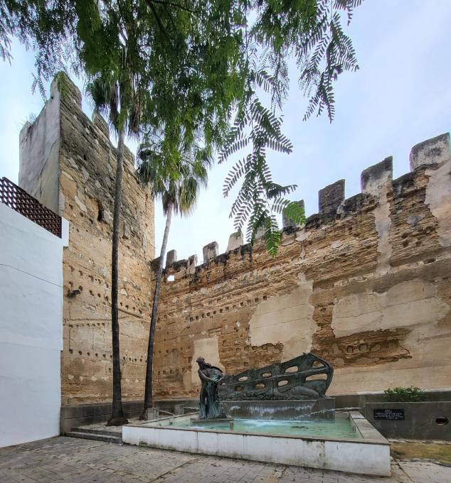 espana/jerez-de-la-frontera/torre-de-cabeza-de-vaca-muralla