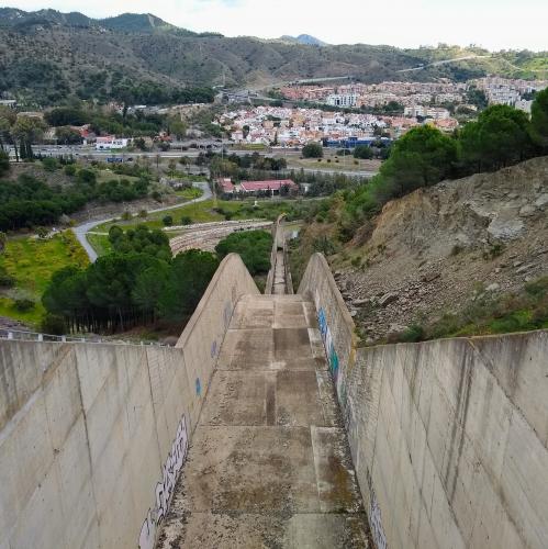 espana/malaga/presa-de-el-limonero