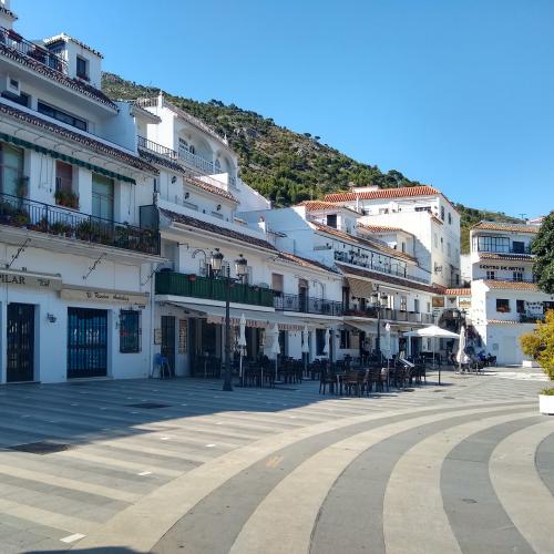 espana/mijas/plaza-virgen-de-la-pena