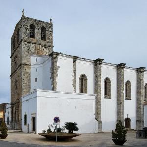espana/olivenza/iglesia-santa-maria