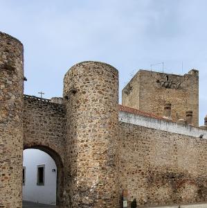 espana/olivenza/puerta-de-alconchel