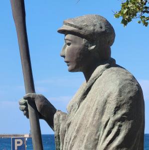 espana/palamos/monument-als-pescadors