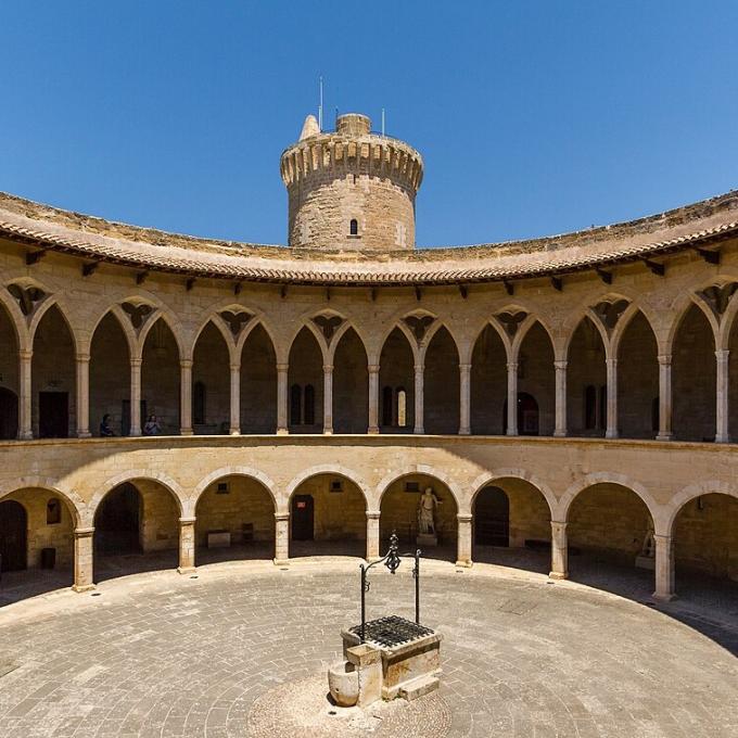 espana/palma-de-mallorca/castell-de-bellver