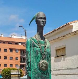 espana/rincon-de-la-victoria/monumento-a-noctiluca