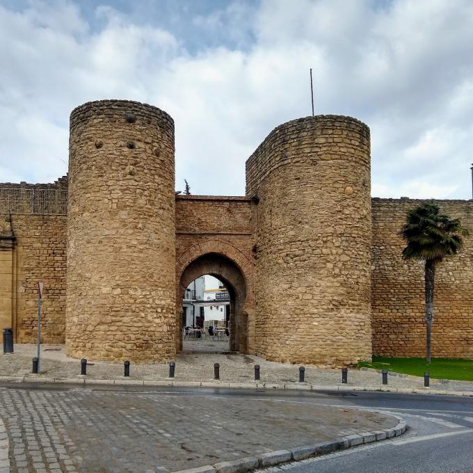 espana/ronda/puerta-de-almocabar