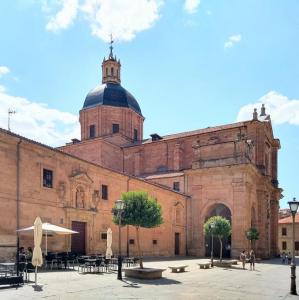 espana/salamanca/iglesia-de-la-purisima-concepcion