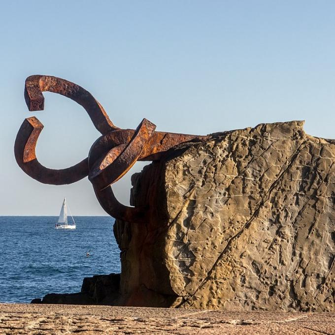 espana/san-sebastian/peine-del-viento