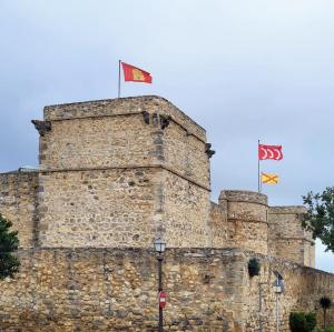 espana/sanlucar-de-barrameda/castillo-de-santiago