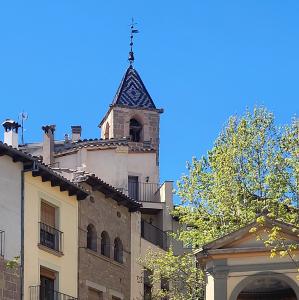 espana/solsona/torre-de-les-hores