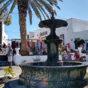 espana/teguise/plaza-de-la-constitucion